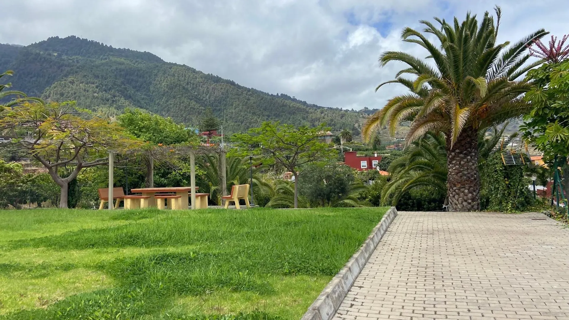 Casa Niver Santa Cruz de la Palma  Spain